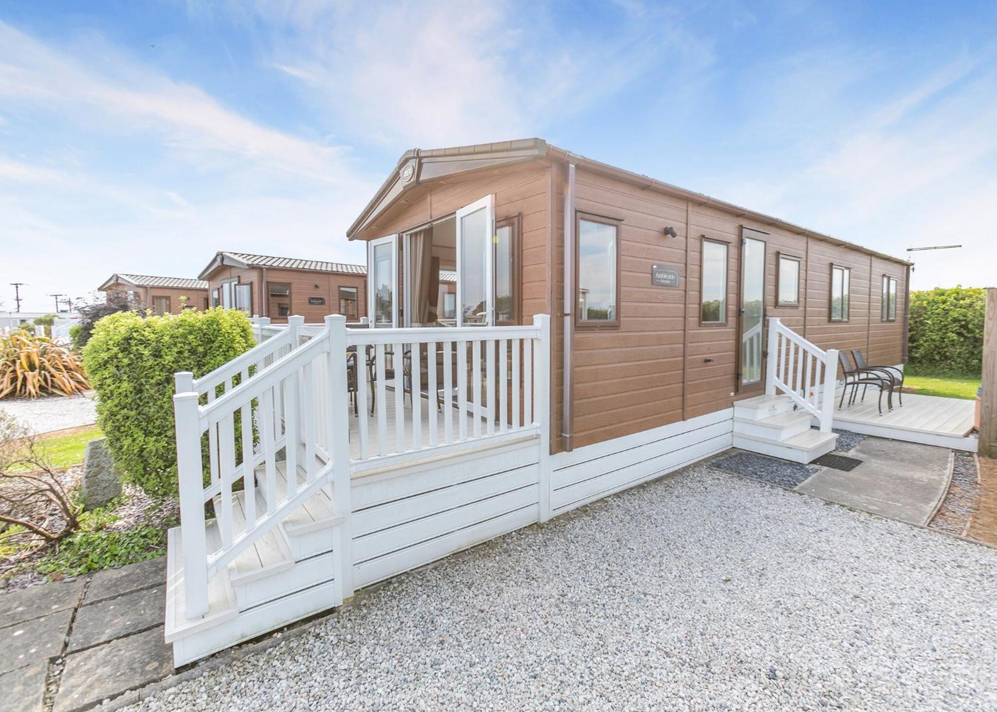 Looe Coastal Retreat Hotel Exterior foto